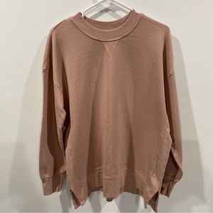 FREEDOM COMPANY SPLIT HEM CREW SWEATSHIRT 100% Cotton. Pink. Women’s Size Large